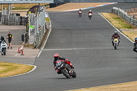 enduro-digital-images;event-digital-images;eventdigitalimages;mallory-park;mallory-park-photographs;mallory-park-trackday;mallory-park-trackday-photographs;no-limits-trackdays;peter-wileman-photography;racing-digital-images;trackday-digital-images;trackday-photos